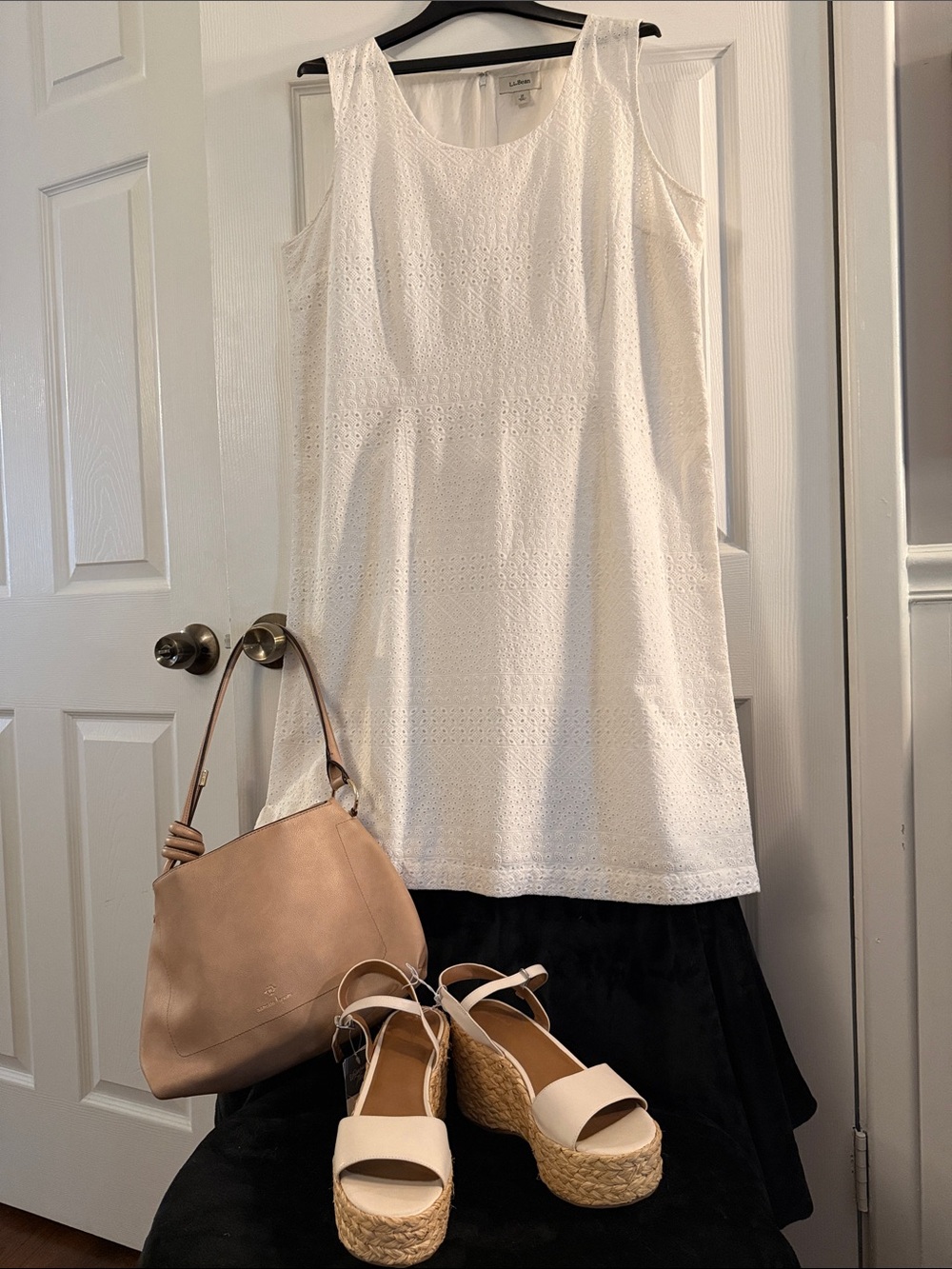 L.L.Bean White Eyelet Sleeveless Dress Size 18 Fully Lined Cotton